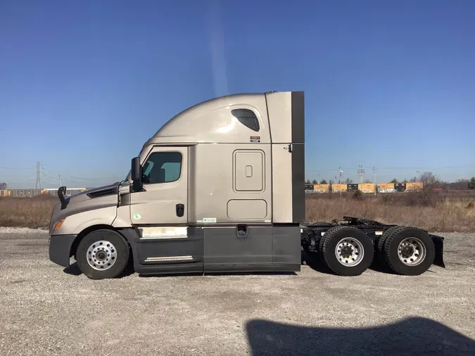 2021 Freightliner Cascadia