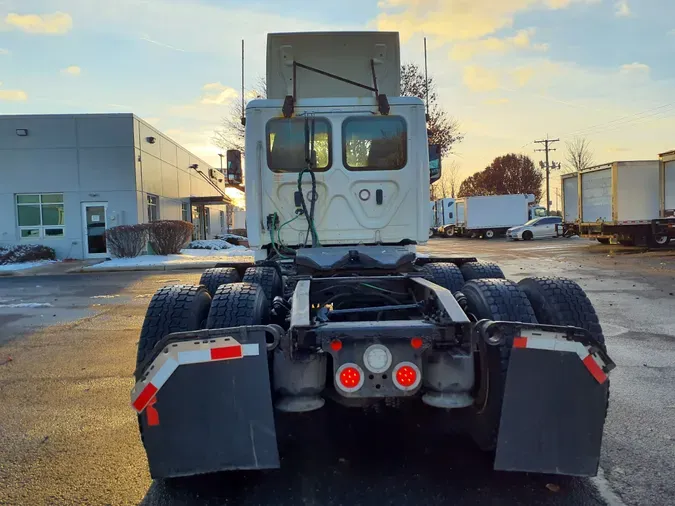 2019 FREIGHTLINER/MERCEDES NEW CASCADIA PX12664