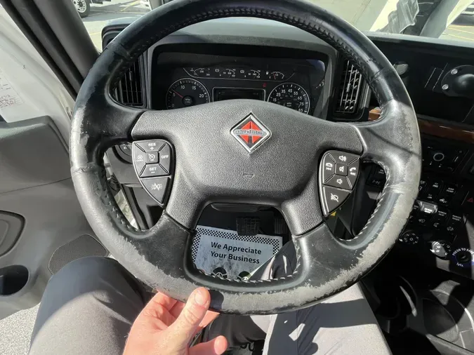 2021 International LT625