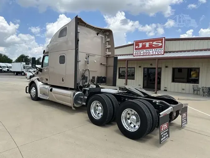 2020 PETERBILT 579