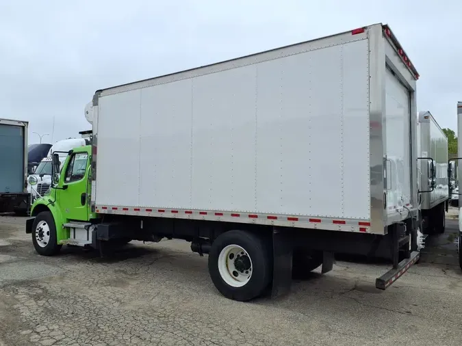 2019 FREIGHTLINER M2 106