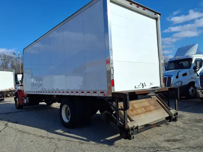 2018 FREIGHTLINER/MERCEDES M2 106