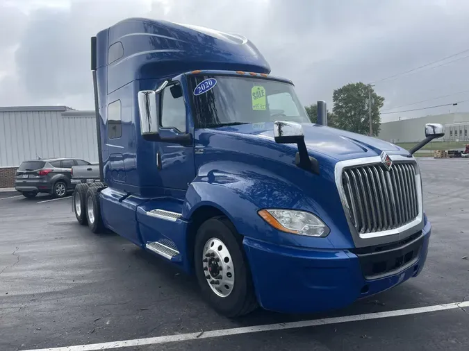 2020 International LT625