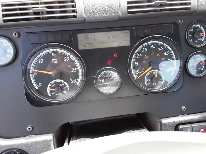 2019 FREIGHTLINER/MERCEDES CASCADIA 125