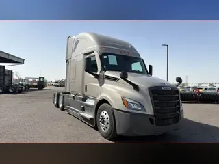2025 Freightliner Cascadia 126
