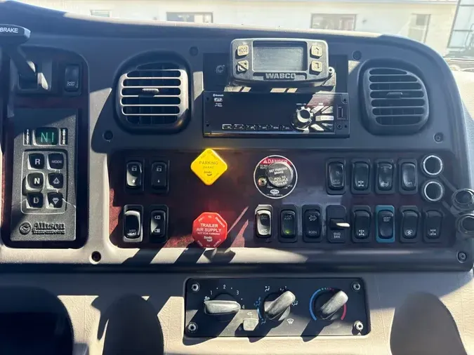 2022 FREIGHTLINER/MERCEDES M2 106edd2a3c7d92a71c8a3f5d62fdc528fdd