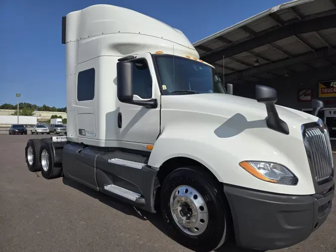 2019 International LT625