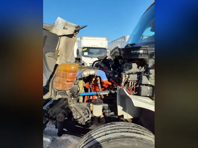 2020 NAVISTAR INTERNATIONAL MV607 (4X2)