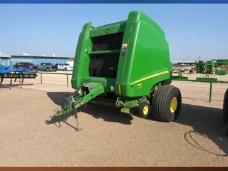 2015 John Deere 569 Premium