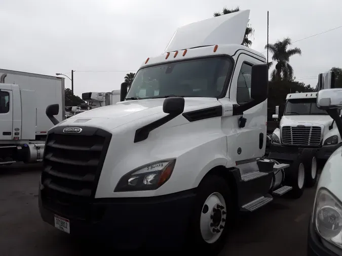 2019 FREIGHTLINER/MERCEDES CASCADIA PX12564ST