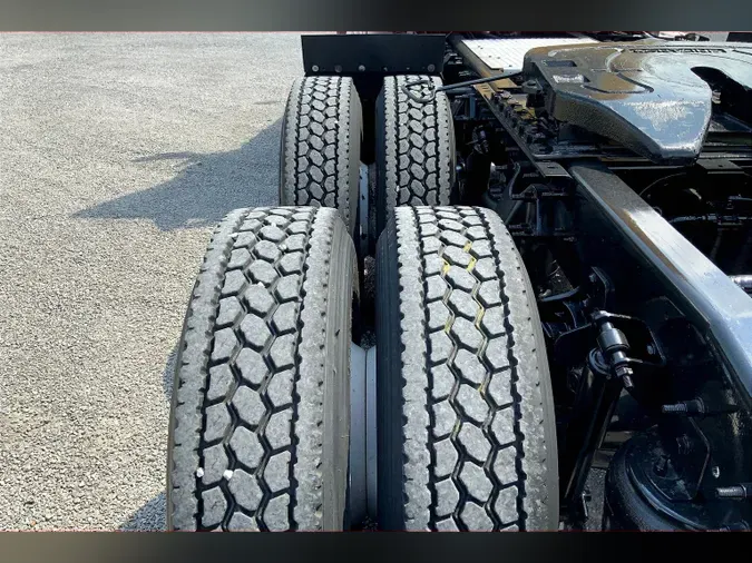 2019 INT LT625 6x4