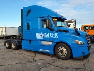2020 FREIGHTLINER Cascadia 126