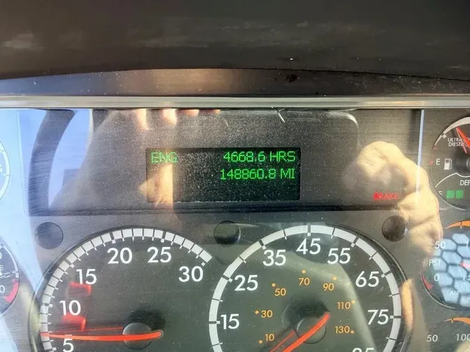 2020 Freightliner Business Class M2 112