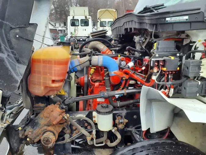 2020 NAVISTAR INTERNATIONAL MV607 (4X2)edf6e56198a4b0b21488a9c5c684d6ae