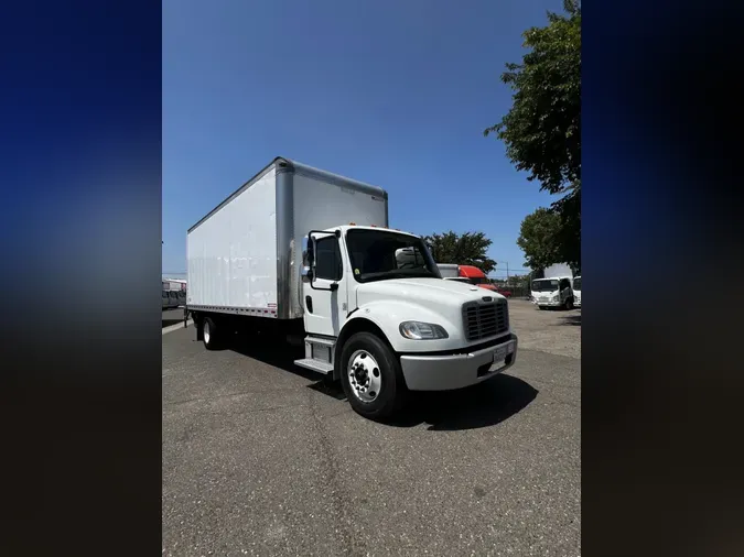 2021 FREIGHTLINER M2 106