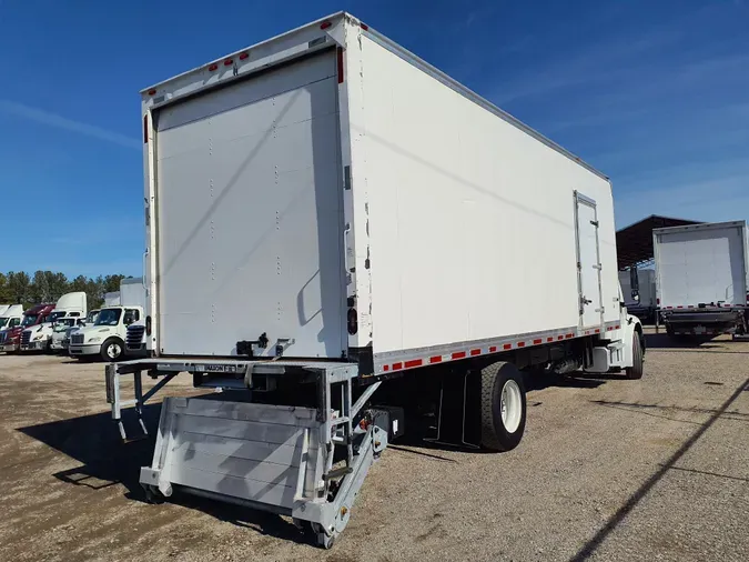 2018 FREIGHTLINER/MERCEDES M2 106