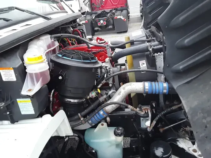 2020 FREIGHTLINER/MERCEDES M2 106edfb568d5e93404df359c3e9c84d540c