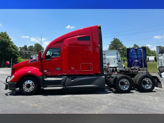 2021 KENWORTH T680