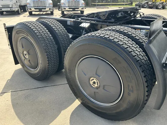 2021 Kenworth T680