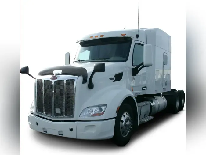 2022 Peterbilt 579ee030c93a31ed7a6458b3b943eb98b64