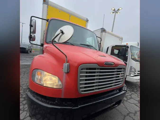 2018 FREIGHTLINER M2 106