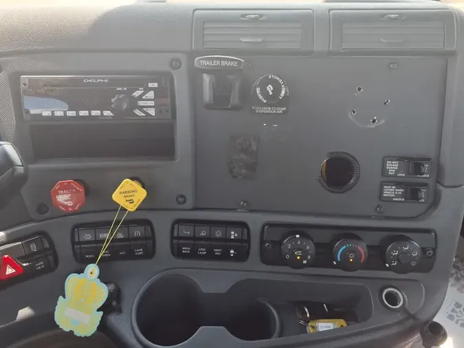 2020 FREIGHTLINER/MERCEDES CASCADIA 125