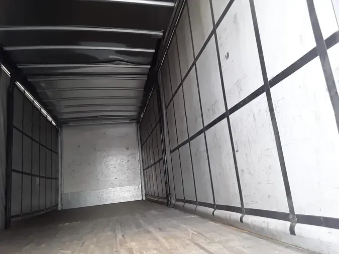 2020 FREIGHTLINER/MERCEDES M2 106