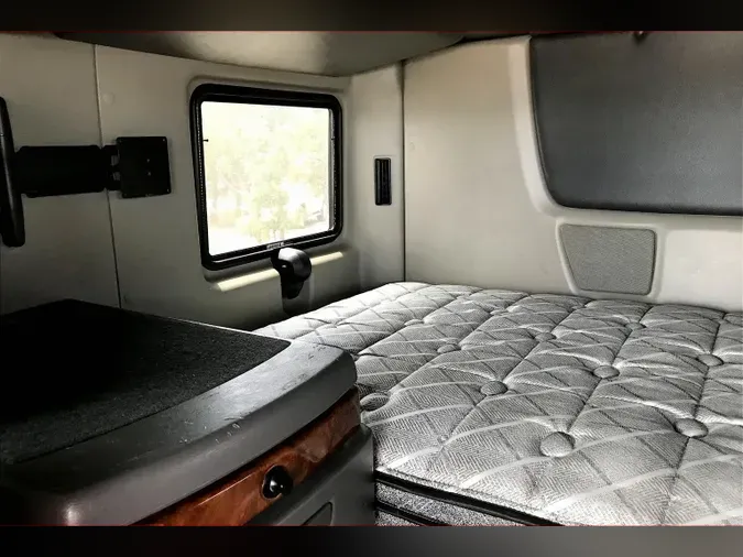 2021 INT LT625 6x4