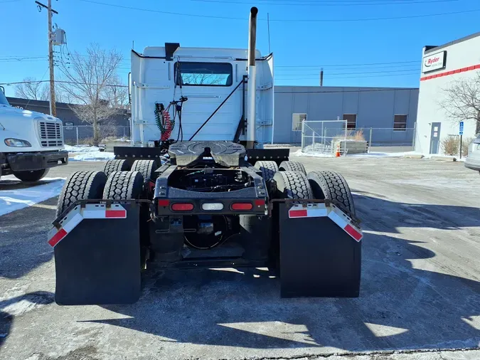 2017 VOLVO VNL64TRACTOR