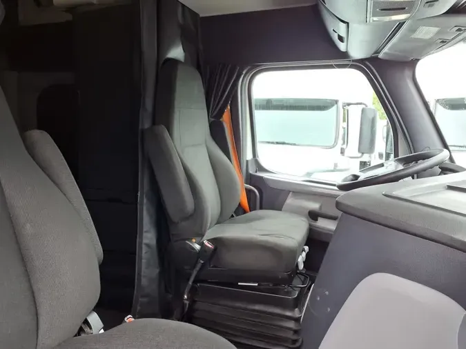2020 FREIGHTLINER NEW CASCADIA PX12664