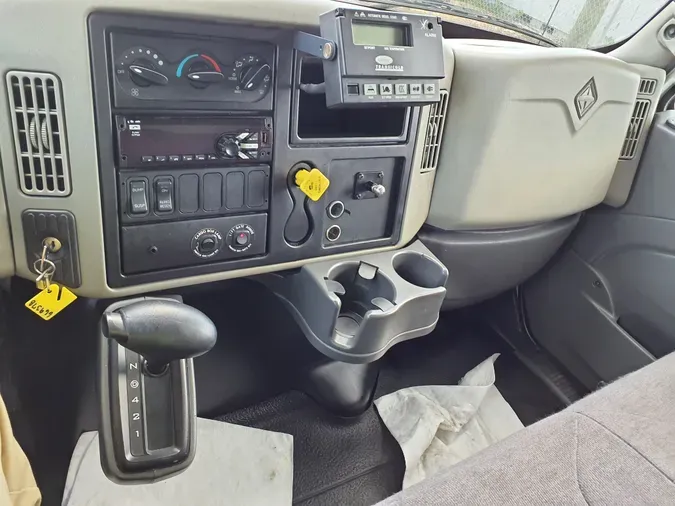 2017 NAVISTAR INTERNATIONAL 4300