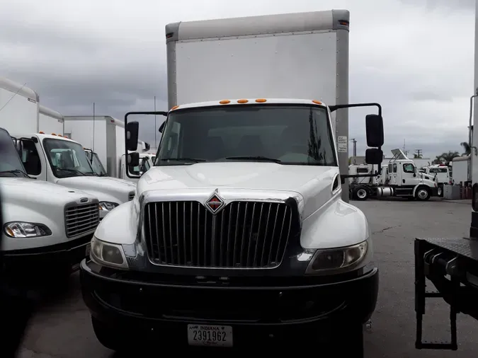 2016 NAVISTAR INTERNATIONAL 4300