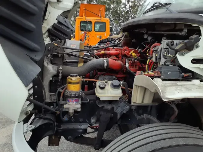 2018 FREIGHTLINER/MERCEDES M2 106