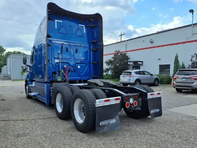 2022 FREIGHTLINER NEW CASCADIA PX12664