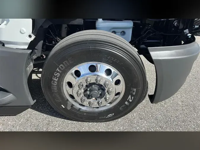 2021 INTERNATIONAL LT