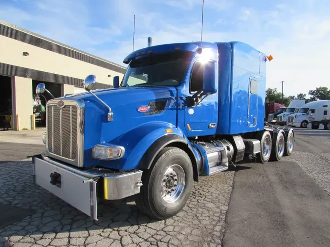 2020 Peterbilt 567
