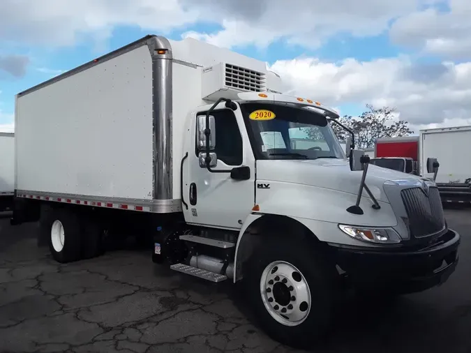 2020 NAVISTAR INTERNATIONAL MV607 (4X2)