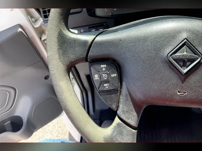 2020 INT MV607