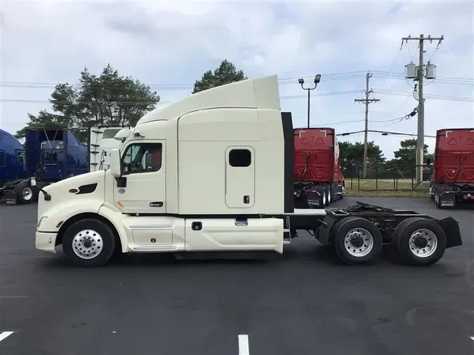 2018 PETERBILT 579