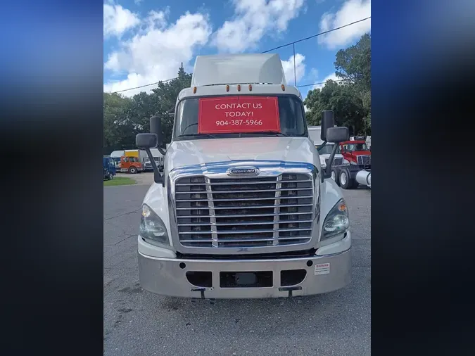 2019 FREIGHTLINER CASCADIA 125ee2d016f840f8411f609d6dabd9f8ac4