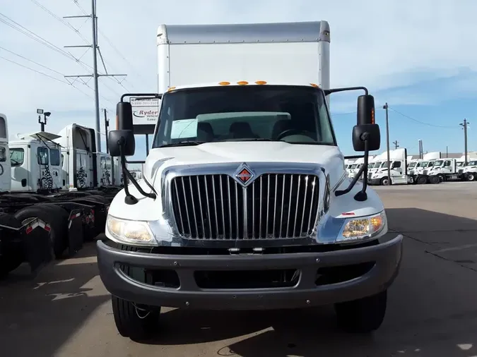 2018 NAVISTAR INTERNATIONAL 4300 LP
