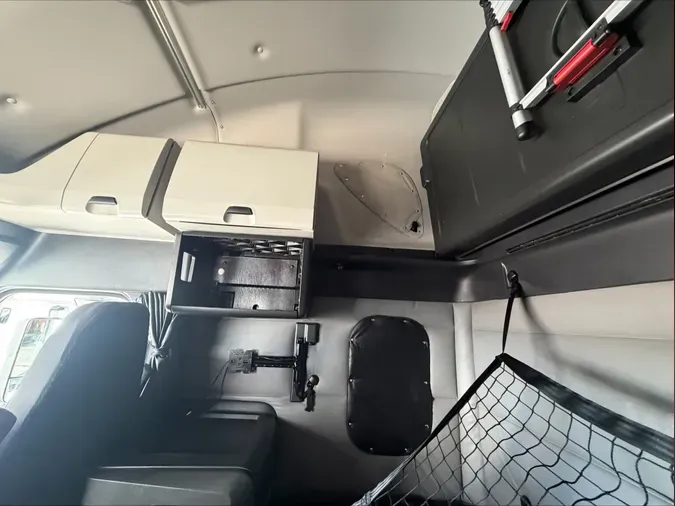 2022 Freightliner PT126SLP