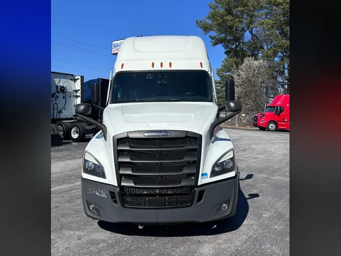 2022 FREIGHTLINER CASCADIA 126