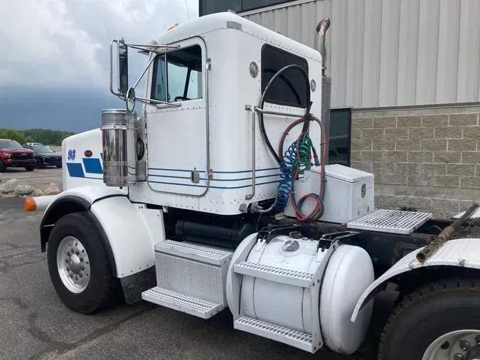 1993 Peterbilt 357