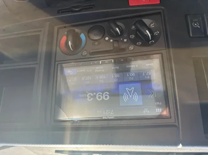 2025 ISUZU GAS NPRGASHD