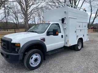 2008 FORD F550
