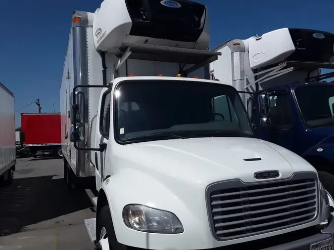 2018 FREIGHTLINER M2 106