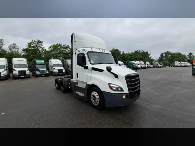 2020 Freightliner Cascadia 126ee42a4a74cb75ccdc86dfd2989f093c2