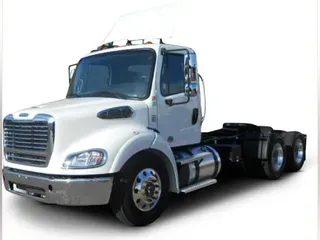 2023 Freightliner Business Class M2 112