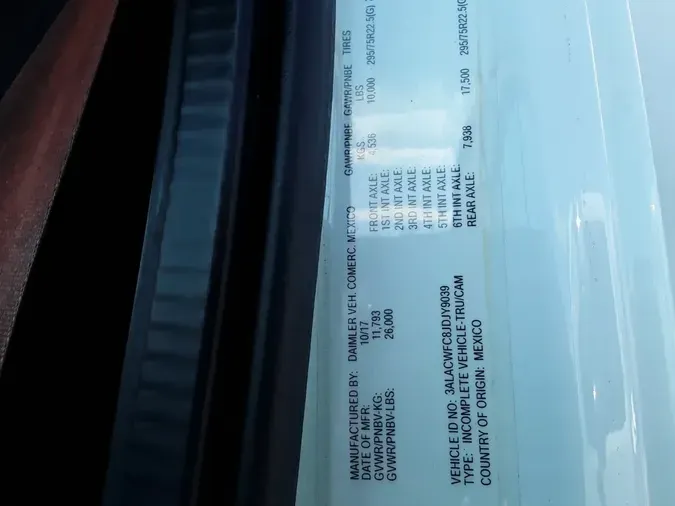 2018 FREIGHTLINER/MERCEDES M2 106